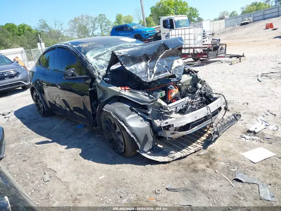 2020 Tesla Model Y Long Range