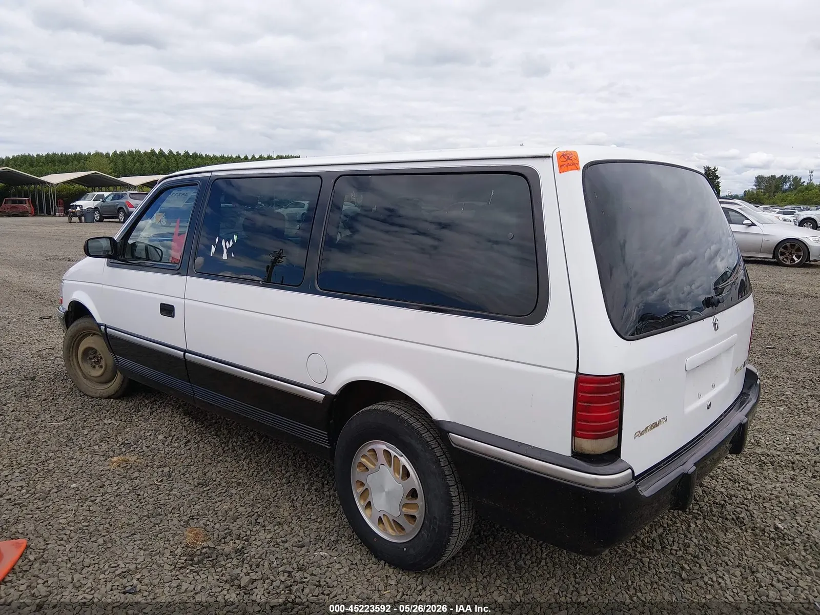 1992 Plymouth GRAND VOYAGER LE
