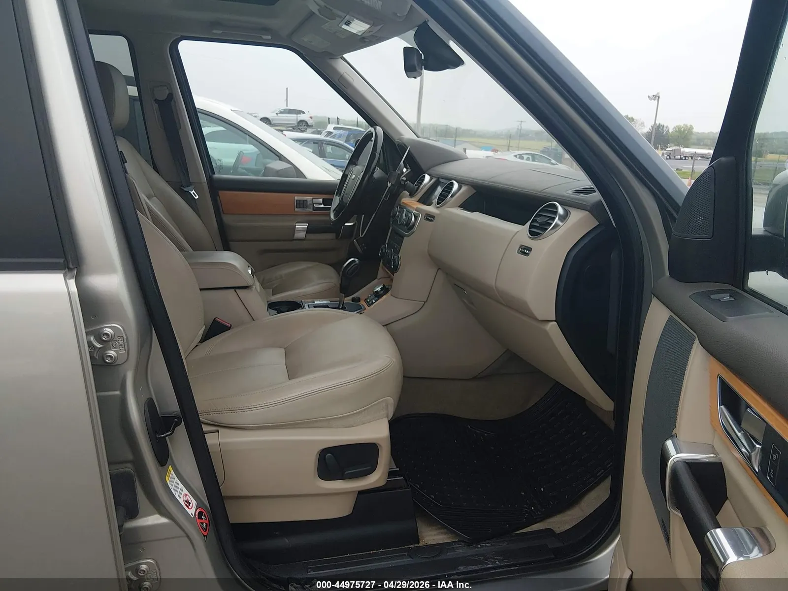 2012 Land Rover LR4 LUX