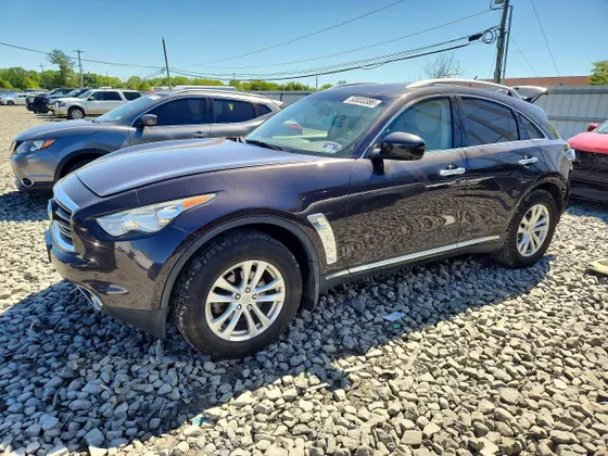 2013 INFINITI FX37