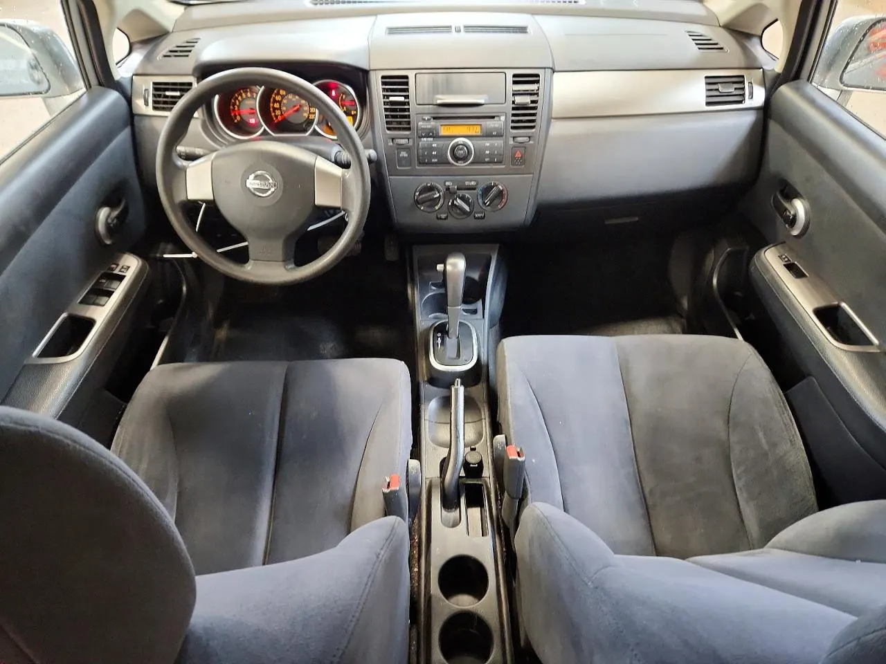 2008 Nissan Versa 1.8 S