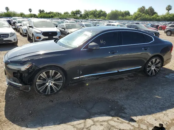 2022 Volvo S90 Inscription