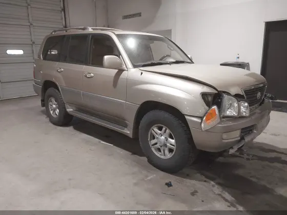 1999 Lexus LX 470 Luxury SUV