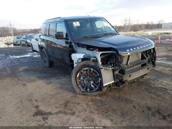 2025 Land Rover Defender S