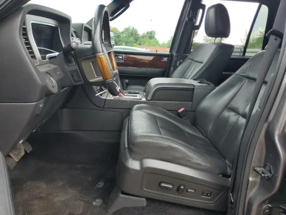 2012 Lincoln Navigator