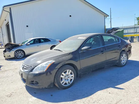 2010 Nissan Altima 2.5 S