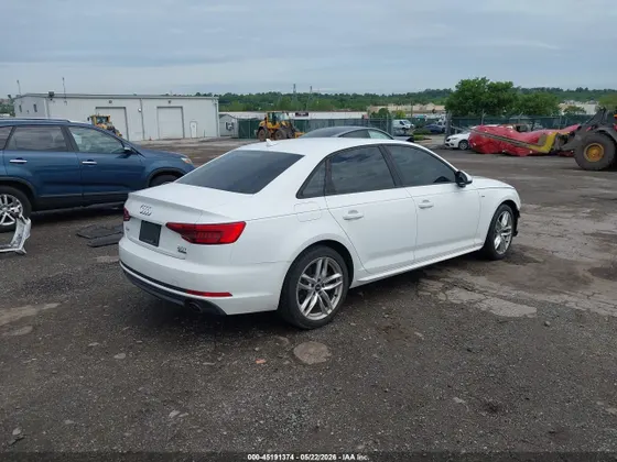 2017 Audi A4 Season of Audi Premium
