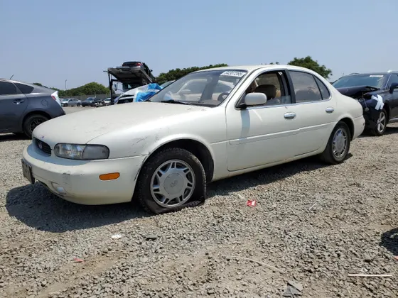 1997 INFINITI J30