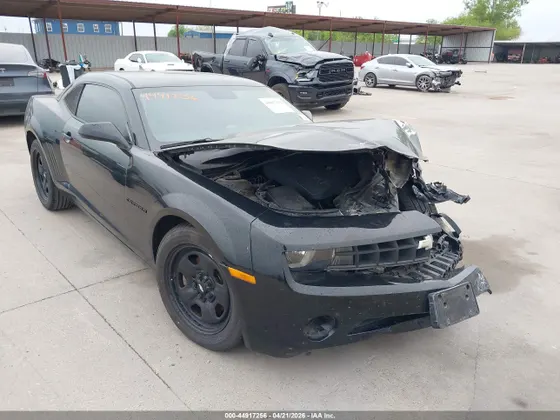 2011 Chevrolet Camaro 2LS