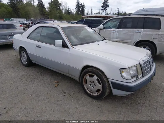 1990 Mercedes-Benz 300 CE