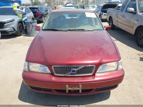 2000 Volvo V70 GLT