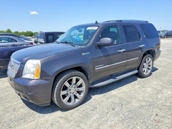 2010 GMC Yukon Hybrid Denali