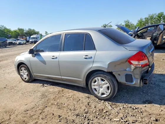2008 Nissan Versa 1.8 S