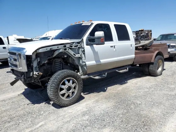 2010 Ford Super Duty F-350 DRW XL