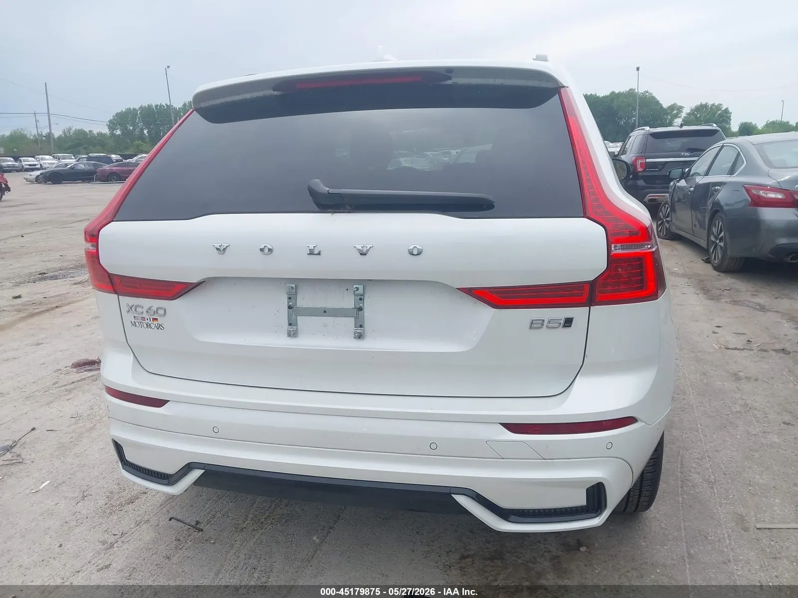 2025 Volvo XC60 Plus