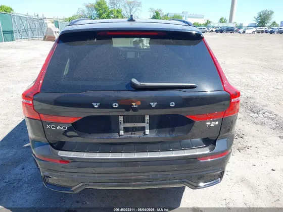 2025 Volvo XC60 Plug-In Hybrid Ultra