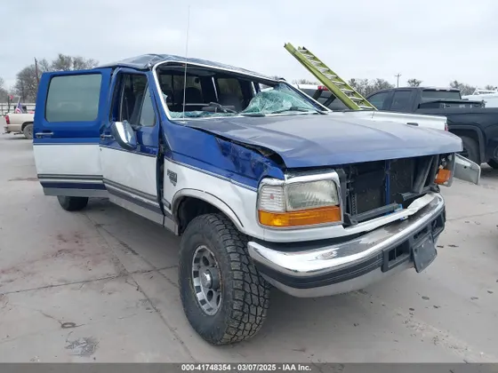 1997 Ford F-250 HD Crew Cab XL