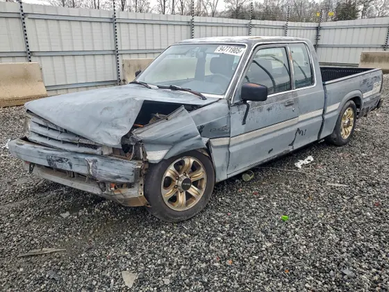 1987 Mazda B-SERIES CAB PLUS