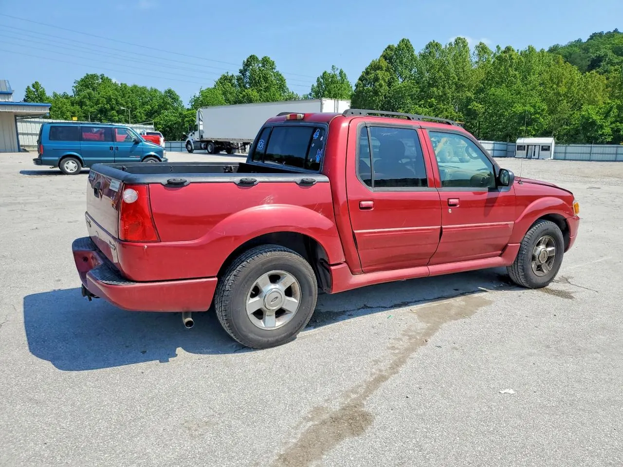 2004 Ford Explorer Sport Trac XLS