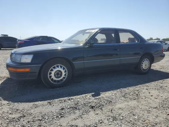 1992 Lexus LS 400