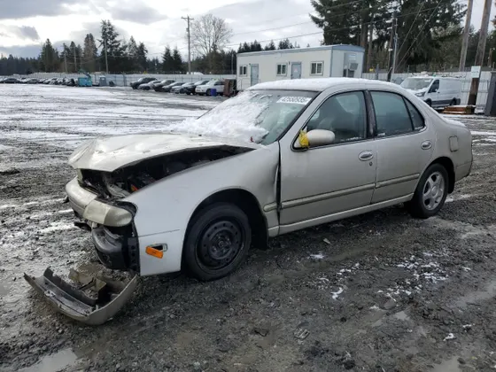 1996 Nissan Altima XE