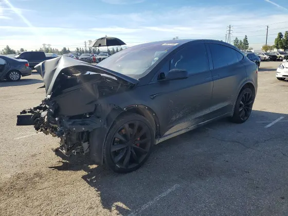 2020 Tesla Model X Long Range
