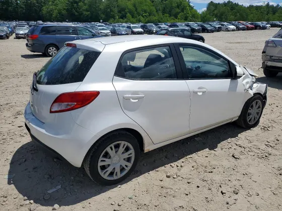 2012 Mazda Mazda2 Sport