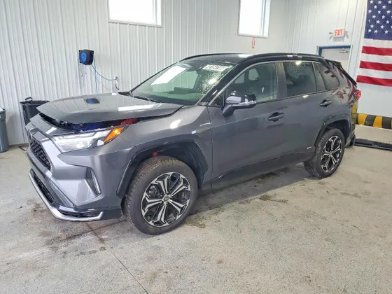 2025 Toyota RAV4 Plug-In Hybrid XSE