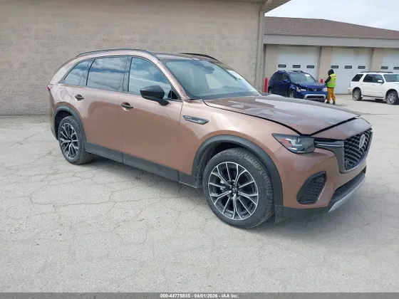 2025 Mazda CX-70 PHEV Premium Package