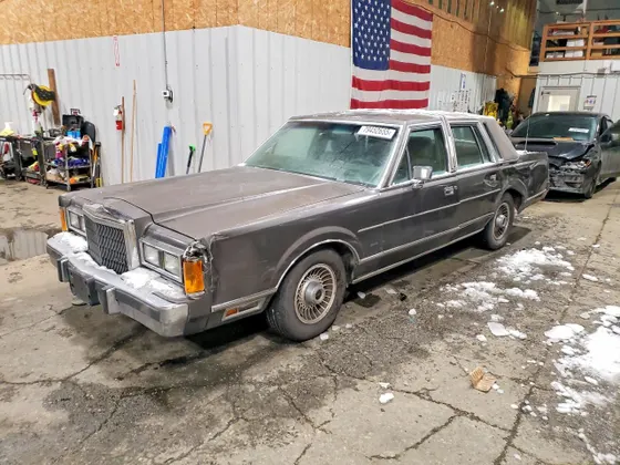 1989 Lincoln Town Car CONTINENTAL