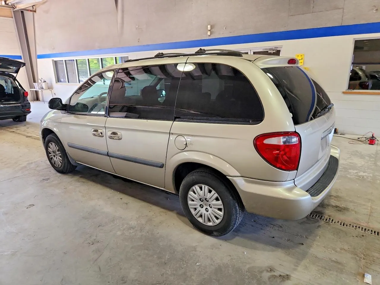 2006 Chrysler Town & Country SWB TOWN & COUNTRY