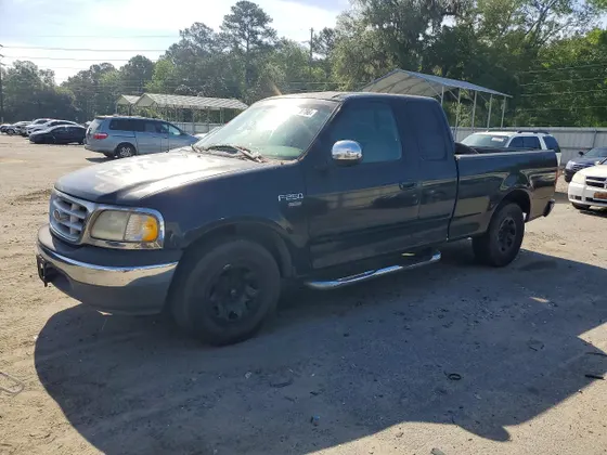 1999 Ford F-250 Work Series F250