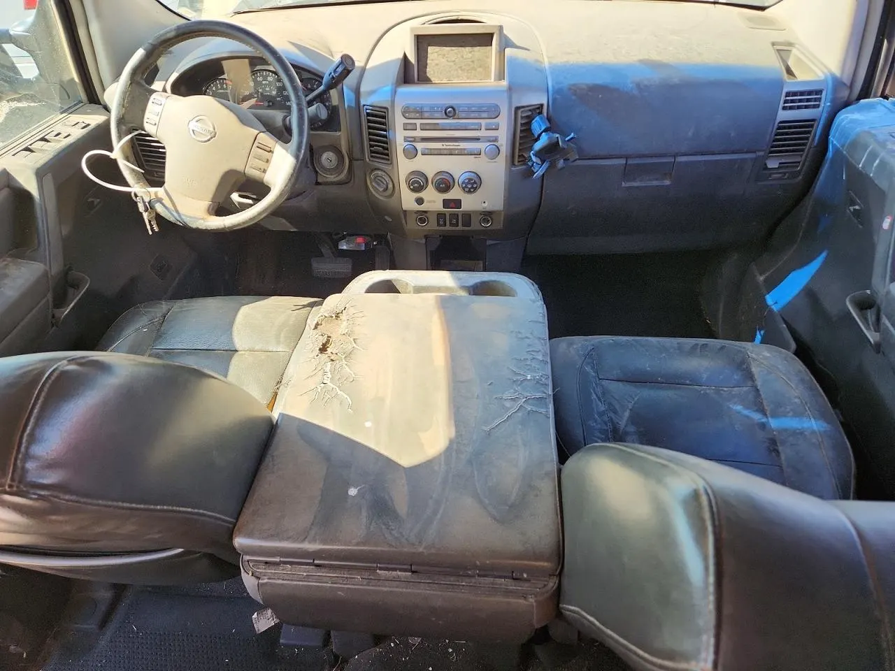 2005 Nissan Titan SE