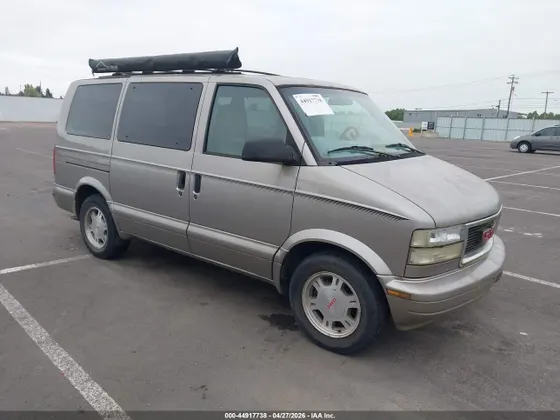 2003 GMC Safari Passenger