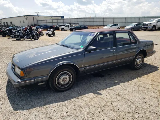 1991 Oldsmobile 88 ROYALE BROUGHAM
