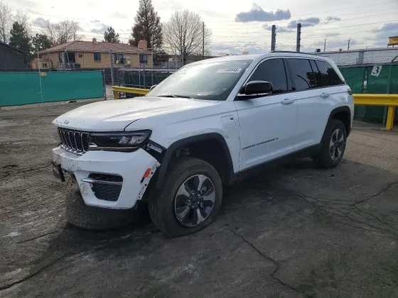 2025 Jeep Grand Cherokee 4xe GRAND CHEROKEE