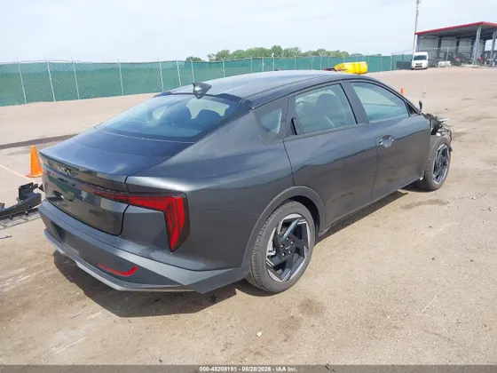 2025 Kia K4 EX