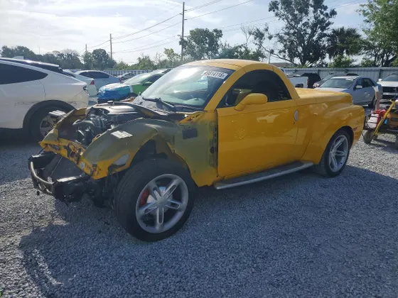 2003 Chevrolet SSR LS