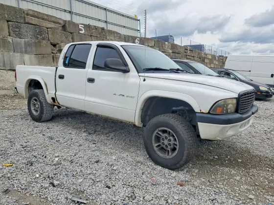 2002 Dodge Dakota Sport
