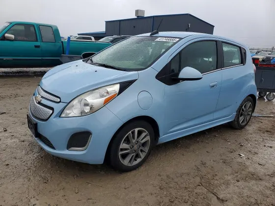 2016 Chevrolet Spark EV LT