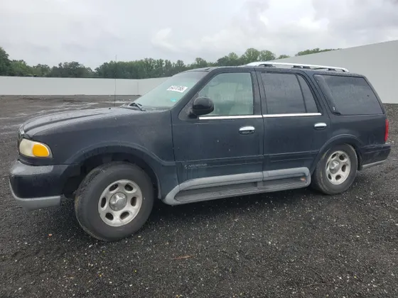1999 Lincoln Navigator