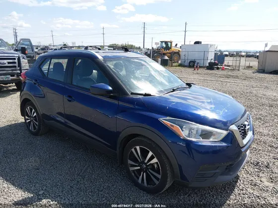 2018 Nissan Kicks SV