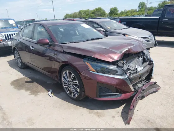 2025 Nissan Altima SL