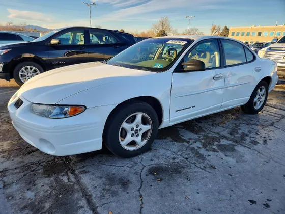 2000 Pontiac Grand Prix SE