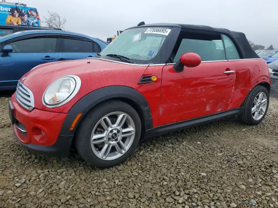 2012 MINI Cooper Convertible COOPER