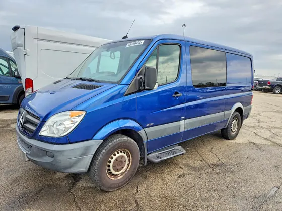 2013 Mercedes-Benz Sprinter Crew Vans SPRINTER