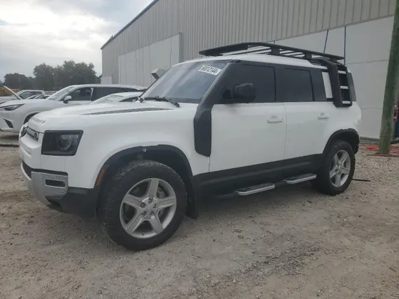 2020 Land Rover Defender HSE