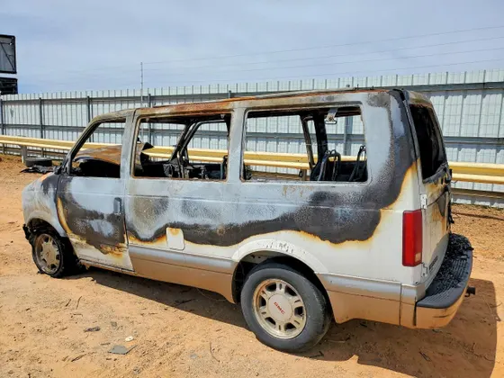2003 GMC Safari Passenger SAFARI