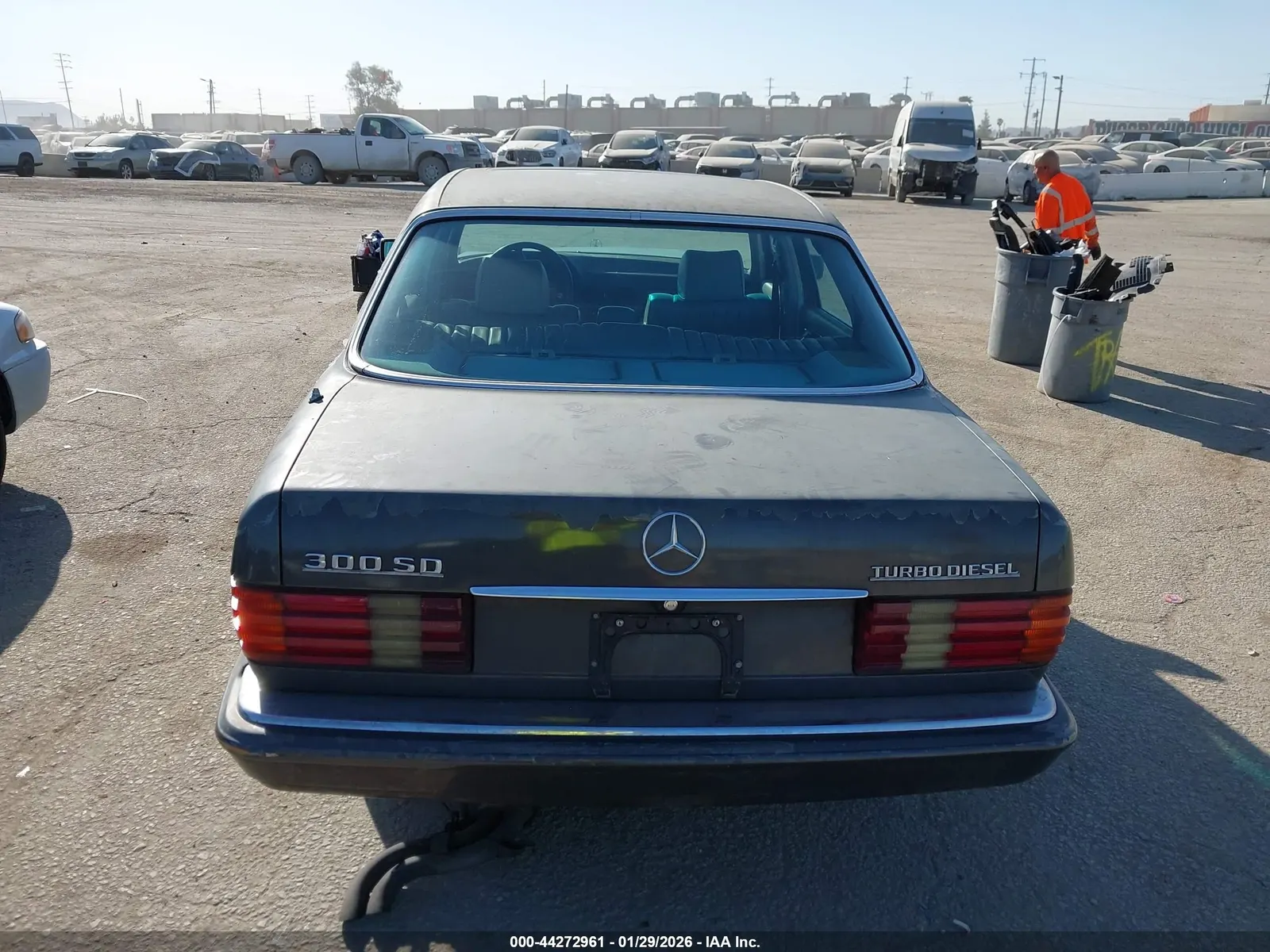 1984 Mercedes-Benz 300 Series 300SD