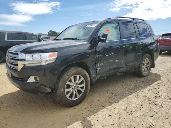 2018 Toyota Land Cruiser LAND CRUIS